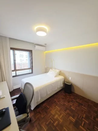 Imagem Apartamento de alto padrão vista mar com quatro suítes home theater varanda gourmet a venda no Horto Florestal