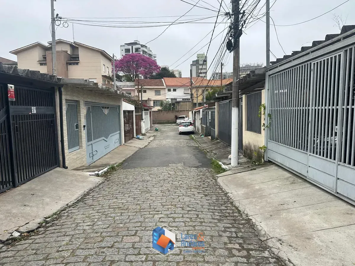 Imagem Sobrado para venda em Mirandópolis com 5 quartos, sendo 1 suíte, 140m²