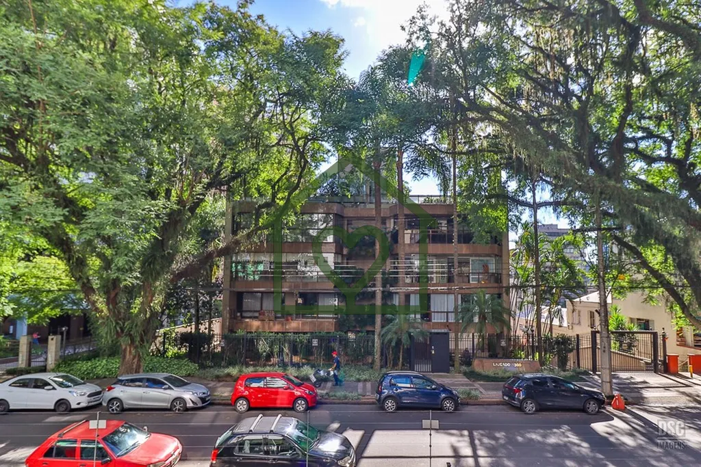 Imagem Já pensou morar em uma das ruas mais charmosas de Porto Alegre?

Conheça esse lindo apartamento no...
