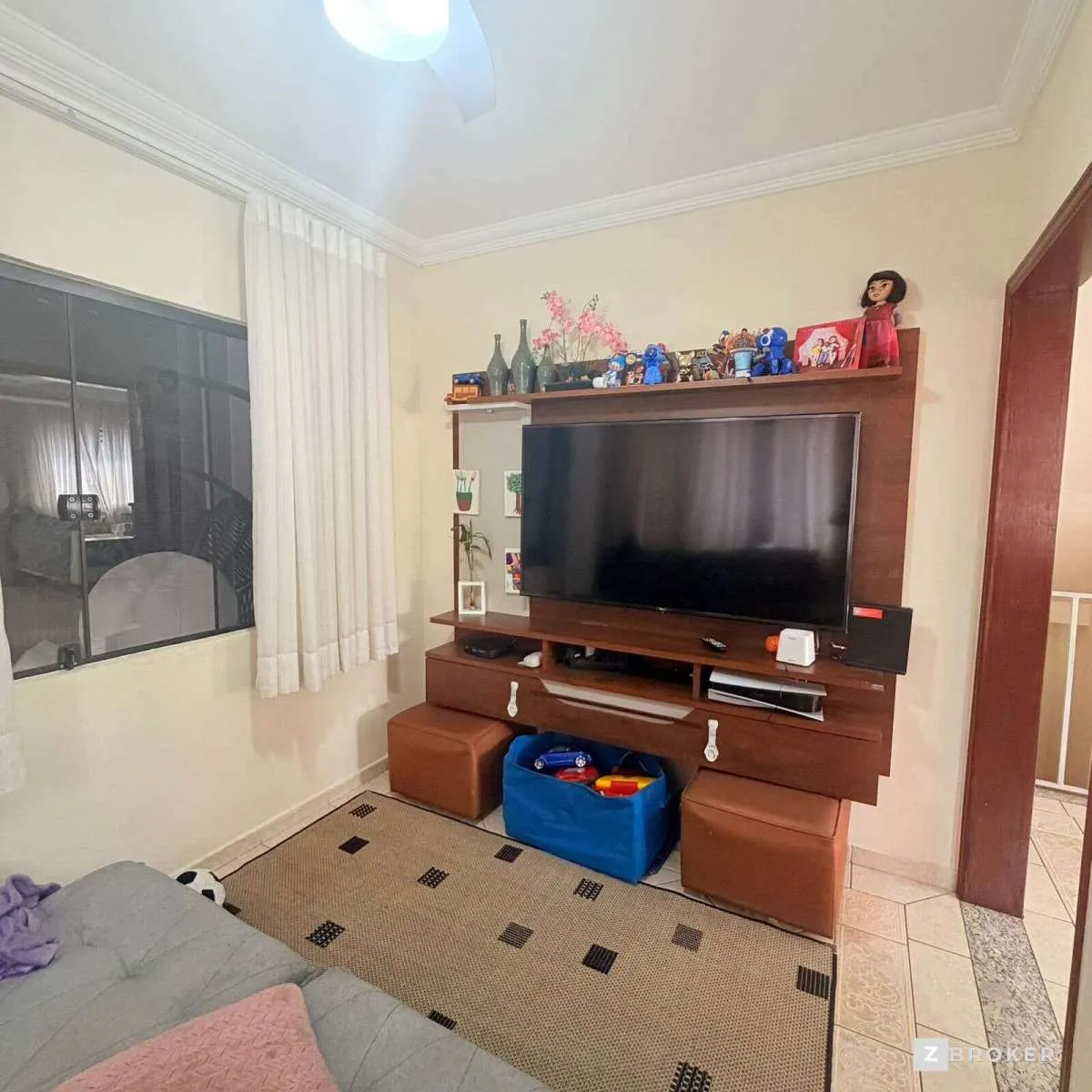 Imagem Casa à venda em São Paulo, Vila Palmeiras, com 4 quartos, 243m2