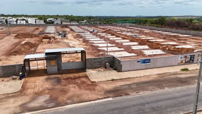 Imagem Casa em Condomínio para Venda em Teresina, Novo Uruguai, 3 dormitórios, 2 suítes, 1 banheiro, 2 vagas