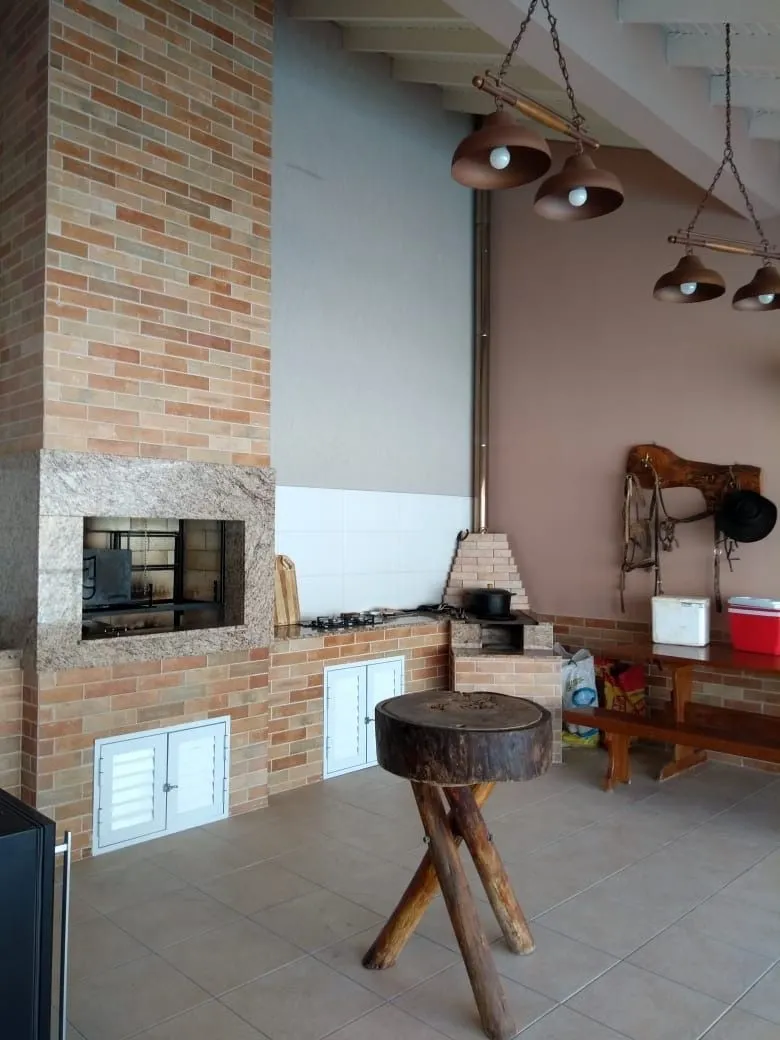 Imagem Casa Sobrado no centro da Cidade