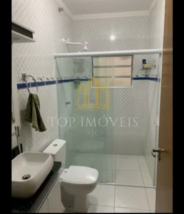 Imagem Belissima Casa Lote inteiro 3 Dormitórios 97m² Edícula fundo próximo shopping Oriente