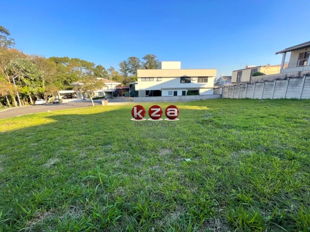 Imagem Terreno em Condomínio de Luxo: 500m² no Jardim Paiquerê, Valinhos-SP. Venha Construir o Seu Sonho!