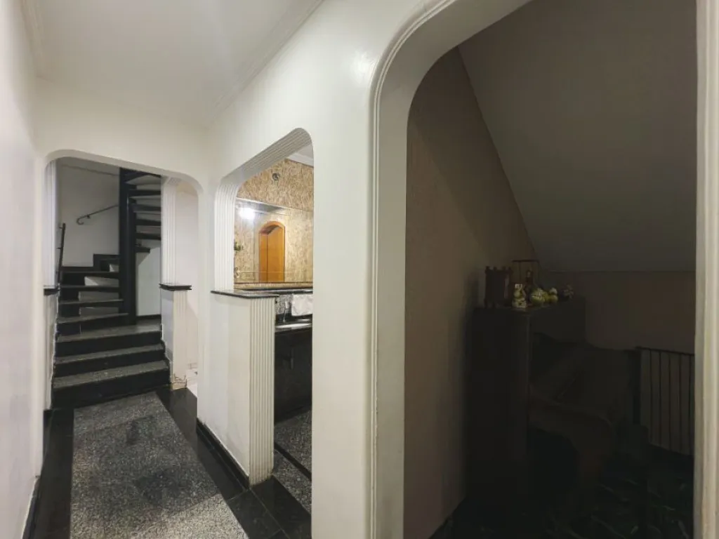 Imagem CASA COM 288,00 m² - CANTO DO FORTE - PRAIA GRANDE SP