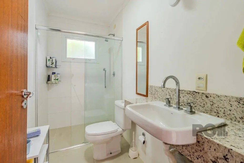 Imagem Casa com 3 dormitórios no bairro Jardim Isabel