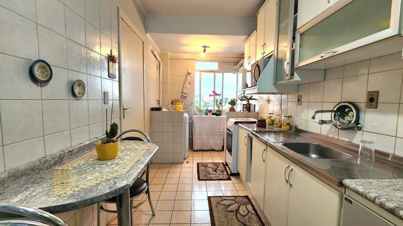 Imagem Vende-se apartamento com 2 quartos, 71 m² e 1 vaga - Santana