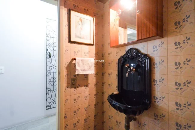 Imagem Apartamento de alto padrão com 3 quartos e 3 suítes na Bela Vista, São Paulo-SP: 134m² e vaga de garagem!