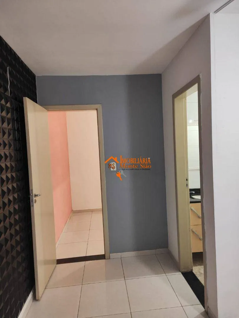 Imagem Apartamento Duplex com 3 dormitórios à venda, 94 m² por R$ 341.000,00 - Jardim Presidente Dutra - Guarulhos/SP