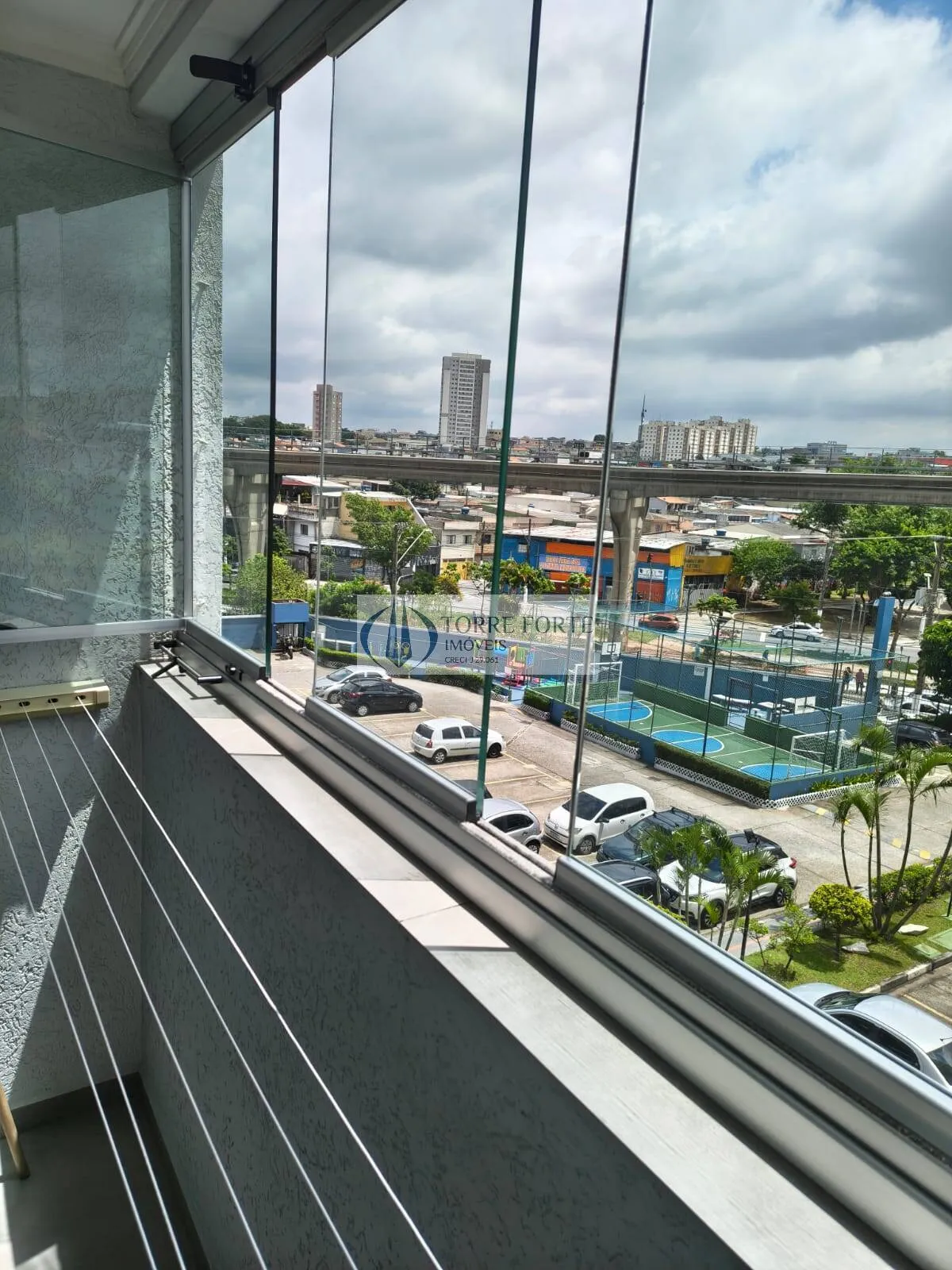 Imagem Ótimo apartamento com 67 m², 3 dormitórios, 1 banheiro, 1 vaga de garagem.