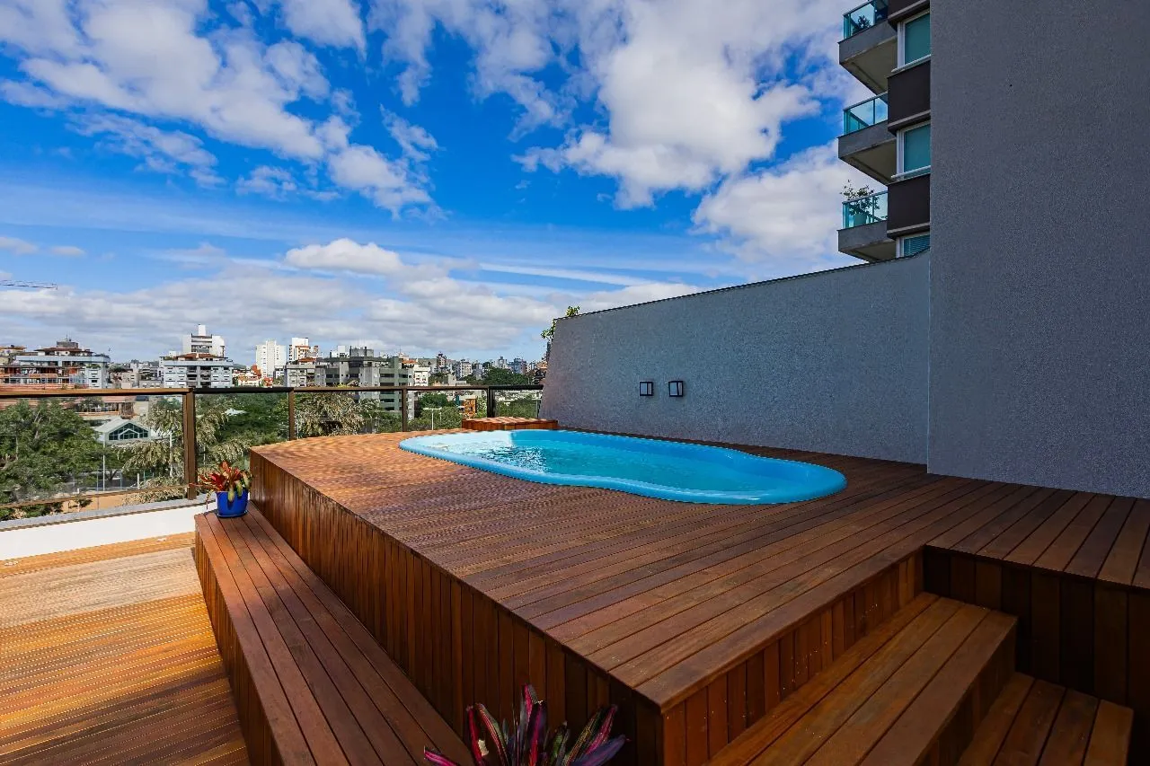 Imagem Cobertura com piscina em frente a praça da Encol no bairro Bela vista.
