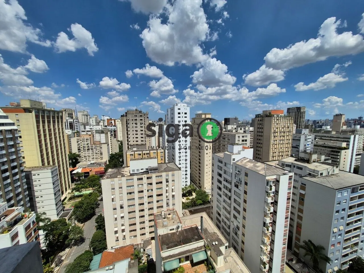 Imagem Apartamento a venda no Jardins com 3 dormitórios