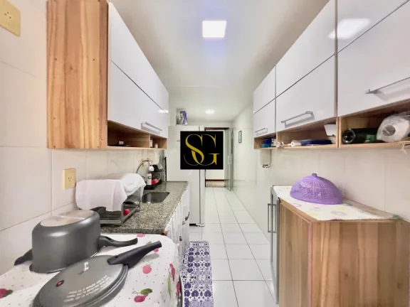 Imagem Apartamento para Venda em Teresópolis, Várzea, 3 dormitórios, 1 suíte, 2 banheiros, 1 vaga
