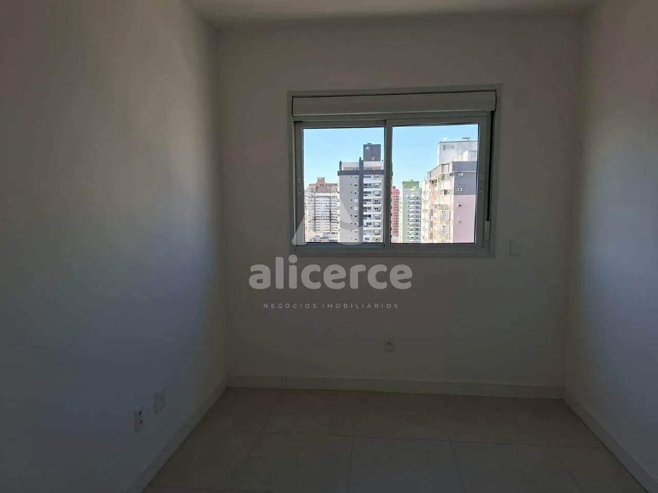 Imagem Apartamento à Venda com 70 m² I 2 Dormitórios I 1 Suíte I Vaga de Garagem - no bairro, Campinas São José São - SC