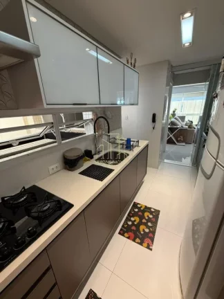 Imagem Imperdível oportunidade de investimento: Apartamento à venda em Salvador-BA, no bairro Greenville! 1 quarto, 2 suítes, 1 sala, 3 banheiros, 2 vagas de garagem, 110m² de luxo!