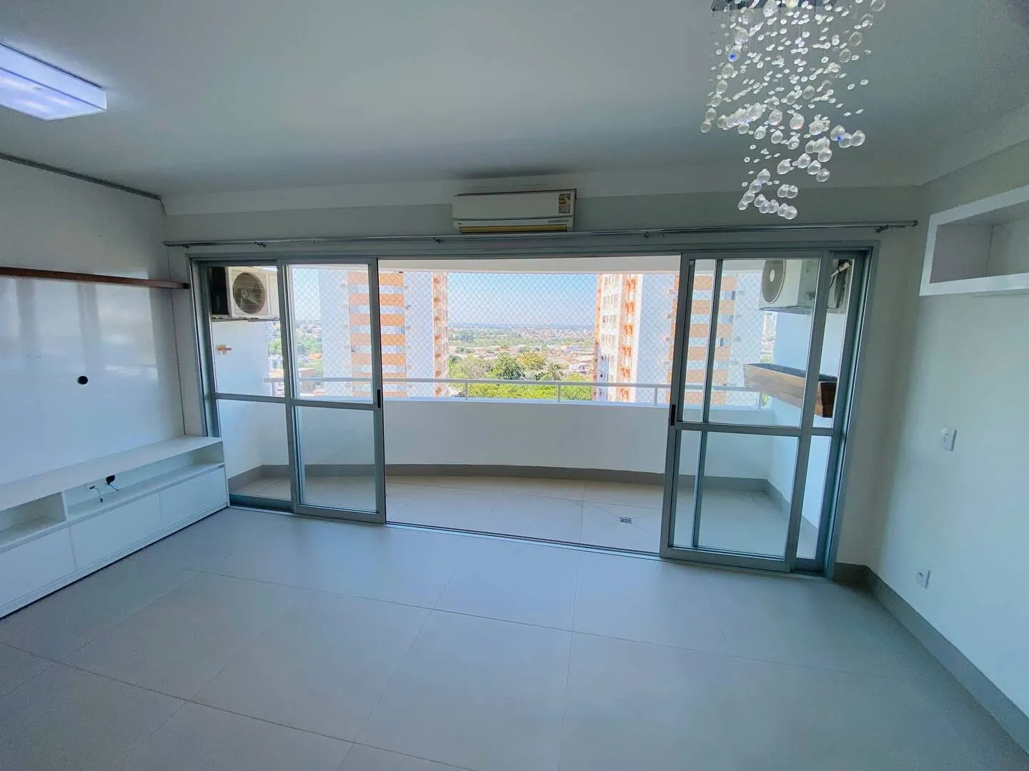Imagem Apartamento Edifício Miami Gardens 3 Quartos 3 Banheiros