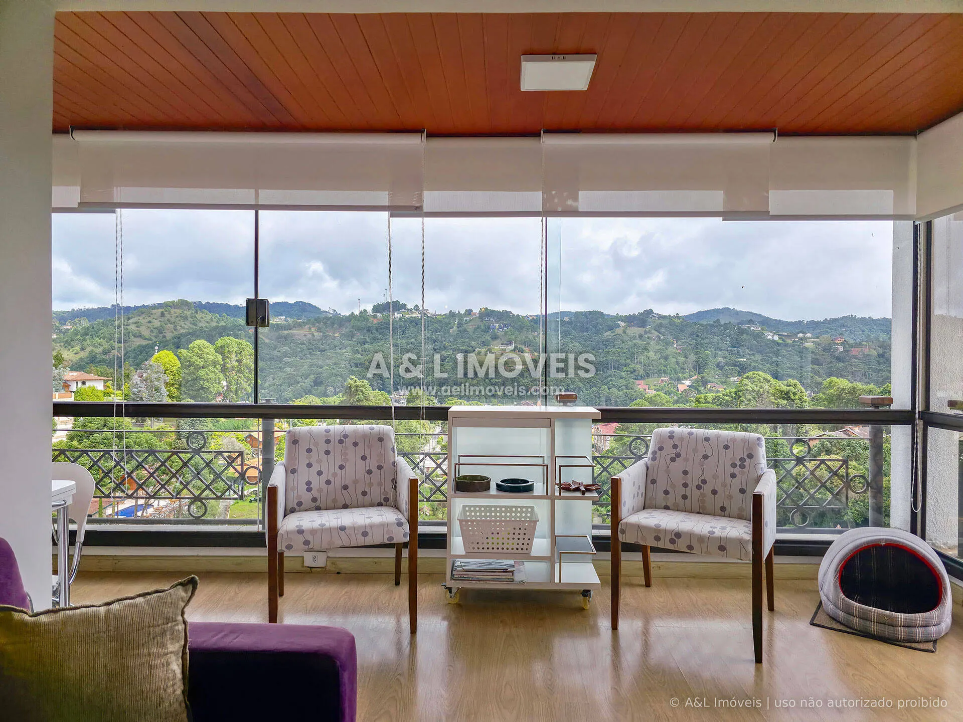 Imagem Flat Duplex Vila Everest | Campos do Jordão | 2 Suítes e Varandas