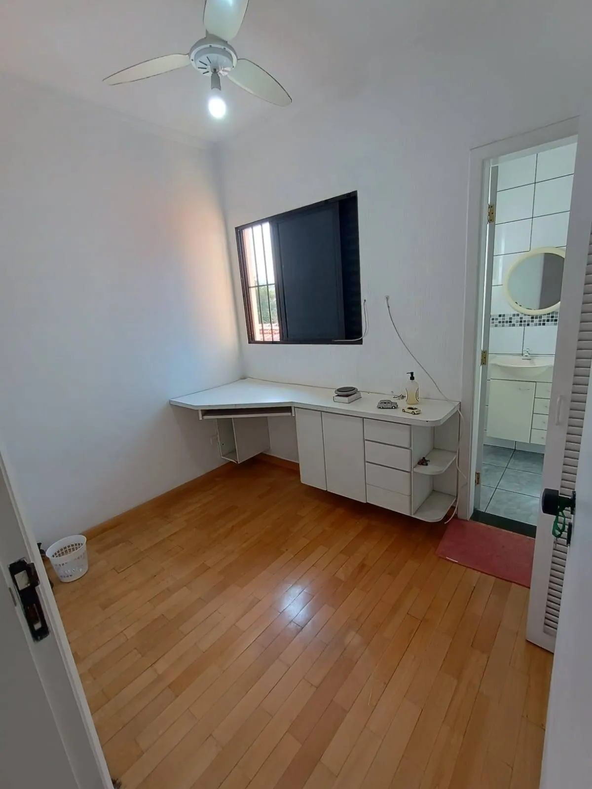 Imagem Excelente Sobrado - Parque da Lapa - 135M², 3 Dorms, 3 Suítes, 3 Vagas.