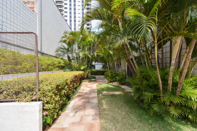 Imagem Apartamento à venda em São Paulo, Moema, com 3 quartos, 202m2