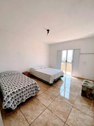 Imagem Magnífica casa a venda no condomínio Riviera de Santa Cristina XIII - SETOR MARINA