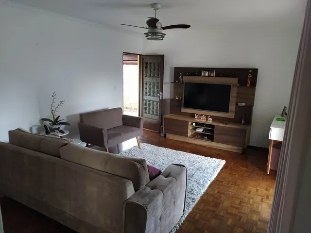 Imagem Excelente Sobrado no Bairro Jardim Maria Eugênia com 226m².
