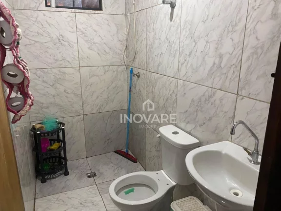 Imagem Casa com 3 dormitórios à venda por R$ 350.000,00 - Setor Buritys - Itumbiara/GO