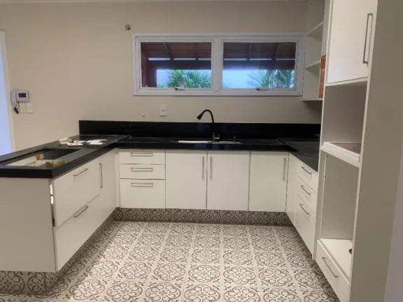 Imagem EXCELENTE CASA NO FLÓRIDA COM 4 DORMITÓRIOS COM 3 SUÍTES!!!