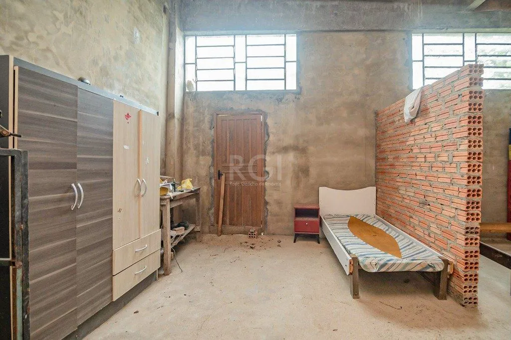 Imagem Predio para Venda - 74m², 0 dormitórios, Partenon