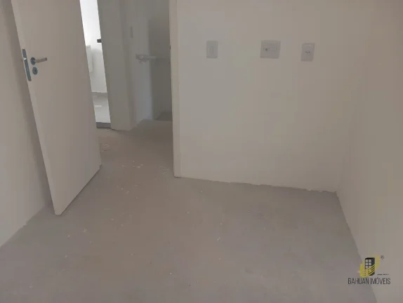 Imagem Casa em Condomínio de Luxo em Cotia-SP, Parque Dom Henrique: 3 quartos, 1 suíte, 2 salas, 3 banheiros, 86m², 2 vagas.