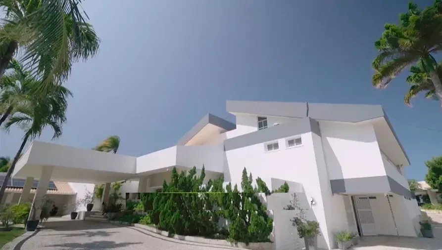 Imagem Casa com 5 Quartos à Venda, 1.600 m² em De Lourdes - Fortaleza