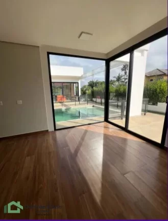 Imagem Casa de Condomínio com 5 suítes, 700m² - Portal da Concordia