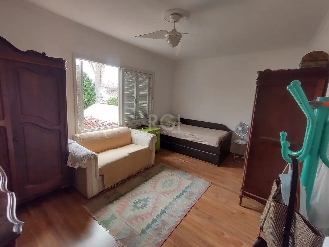 Imagem Casa para Venda - 200m², 4 dormitórios, sendo 1 suites, 3 vagas - Ipanema