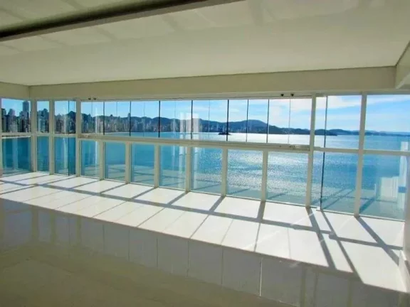 Imagem Apartamento Frente Mar para Venda em Balneário Camboriú, CENTRO, 4 dormitórios, 4 suítes, 6 banheiros, 4 vagas
