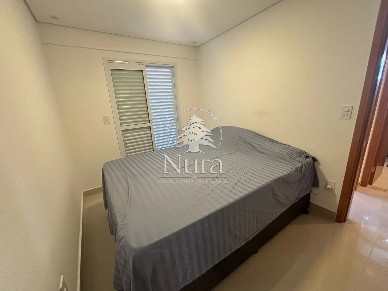 Imagem Apartamento de 2 quartos, 65m² no bairro Embaré, em Santos