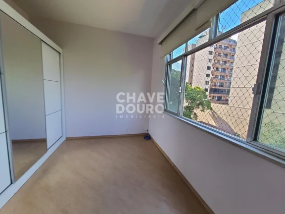 Imagem Apartamento de 3 quartos com 94m² perto da Faculdade UNIFESO