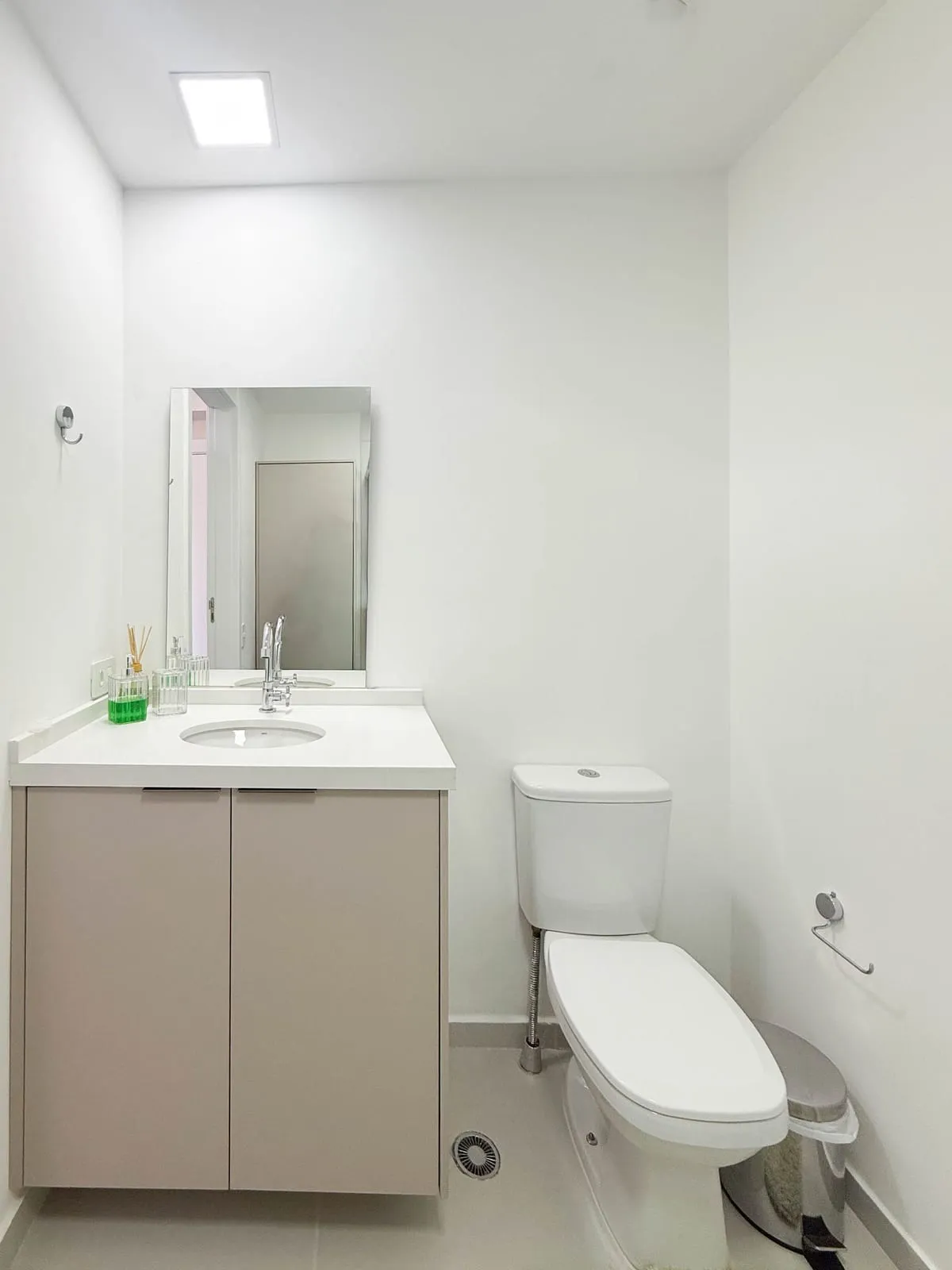 Imagem Apartamento com 1 Quarto para alugar, 25m² - Penha