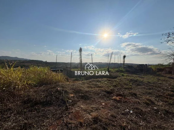 Imagem Terreno à venda no Condomínio Gran Royalle - Igarapé/MG.