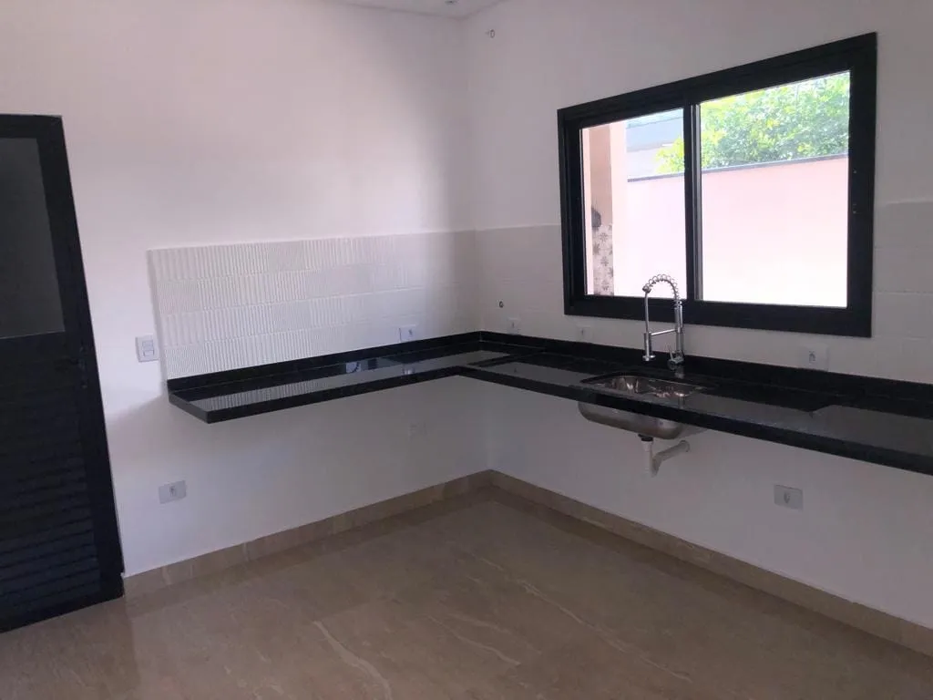 Imagem Casa à venda 3 Quartos, 1 Suite, 5 Vagas, 275M², Santa Cruz dos Lázaros, Jacareí - SP | Jardim Residencial Golden Park