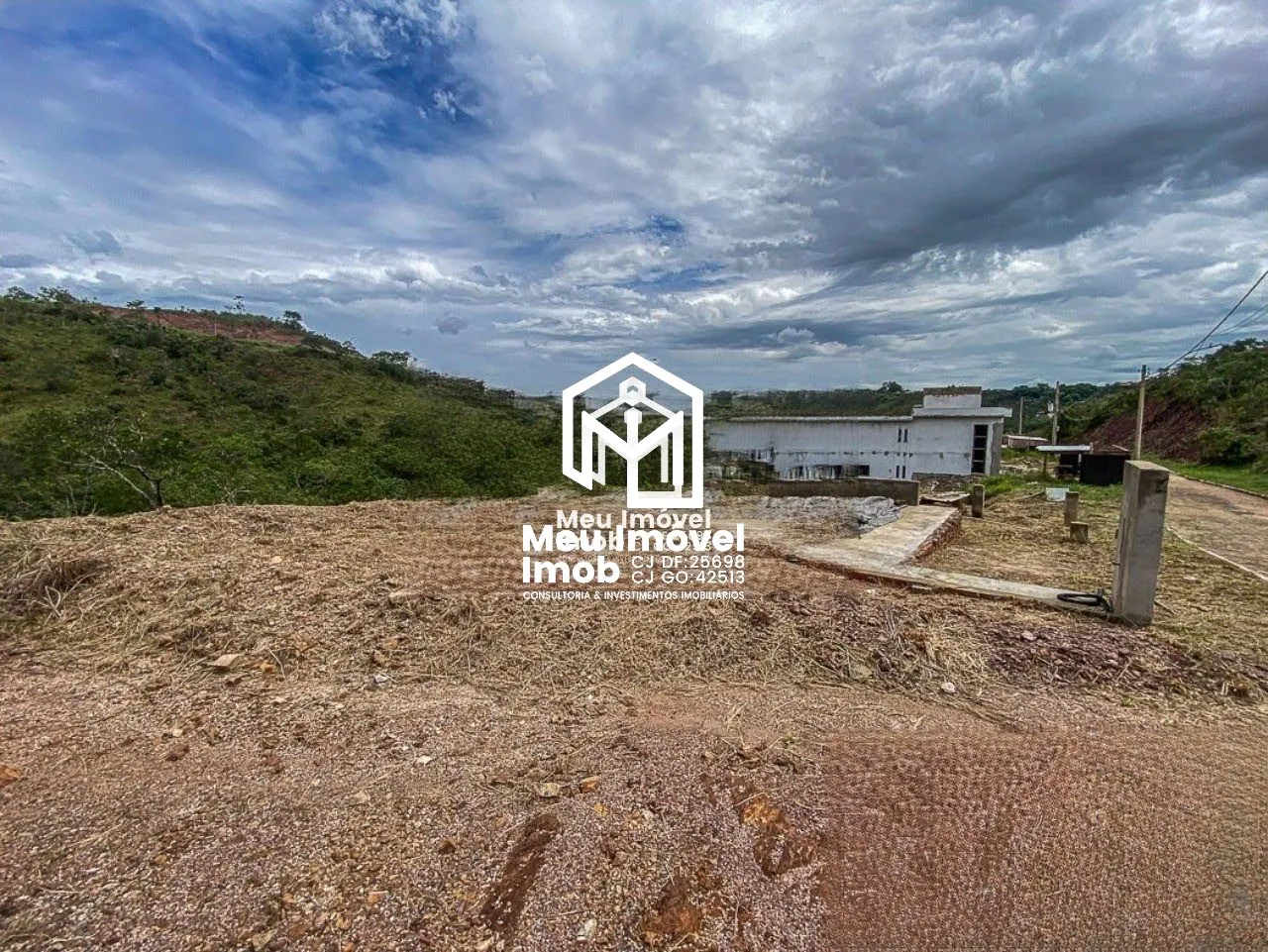 Imagem Terreno Jardim Botânico Condomínio Morada de Deus 847,95m²