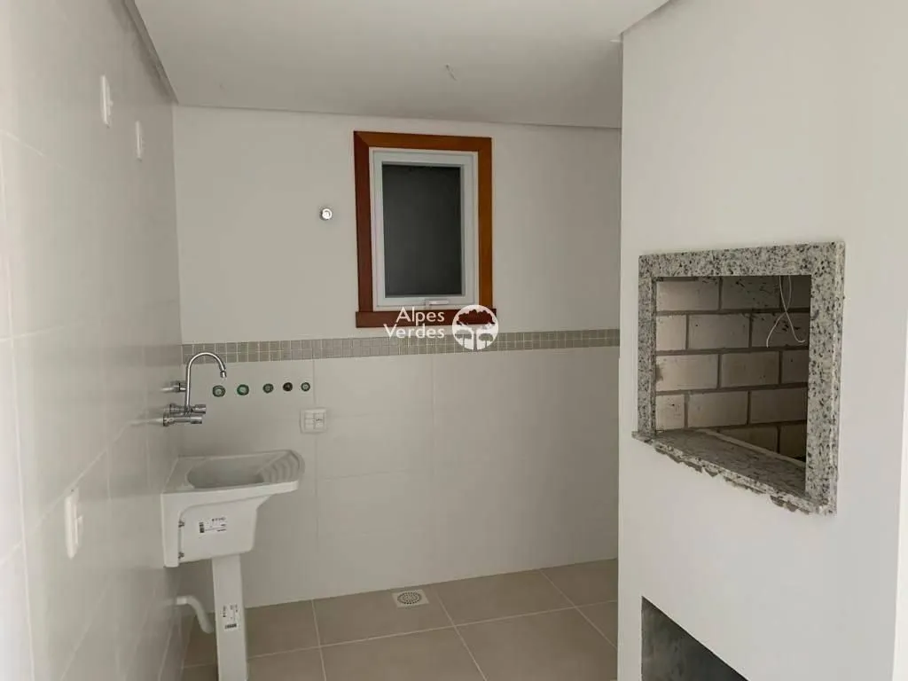 Imagem VENDE-SE APARTAMENTO EM GRAMADO PROXIMO A RUA COBERTA