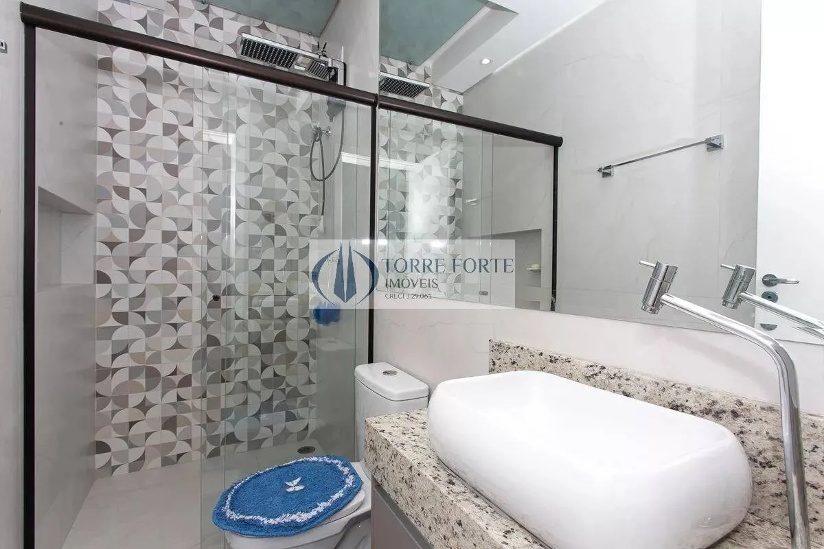 Imagem Lindo Sobrado com 4 dormitorios 1 suite 2 vagas na Vila Carrão.