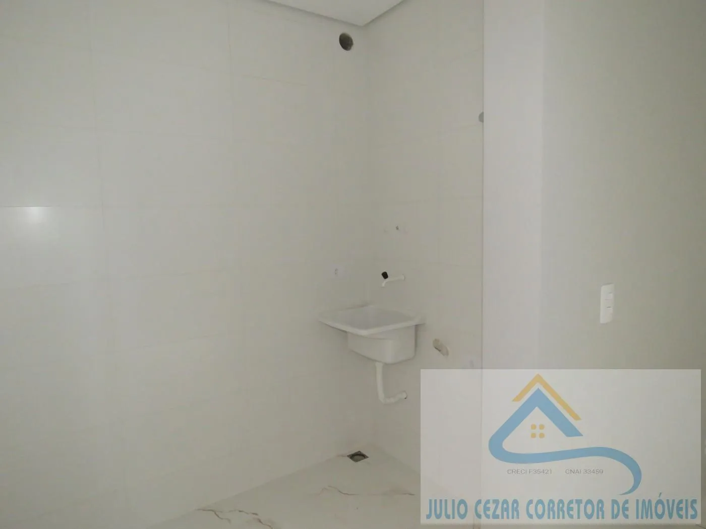 Imagem Apartamento para Venda em São José dos Pinhais, Silveira da Motta, 3 dormitórios, 1 suíte, 2 banheiros, 1 vaga