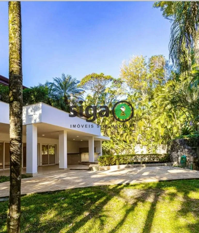 Imagem Casa em condomínio, no Jd Cordeiro, com 4 suites , 6 vagas e piscina à Venda