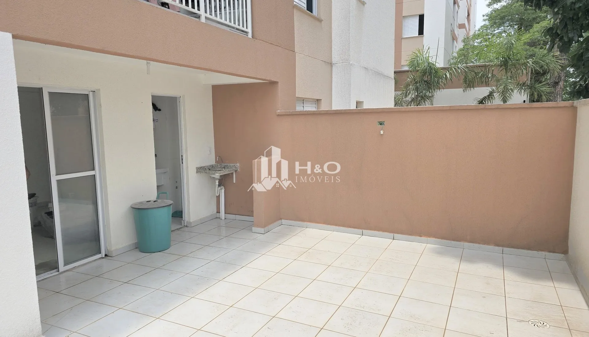 Imagem Apartamento Itaquera/Vila Carmosina - SP