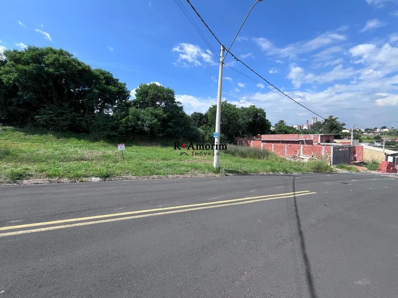 Foto do imóvel Terreno a vendo no bairro Monte Rei em Itu/SP em Rua 21