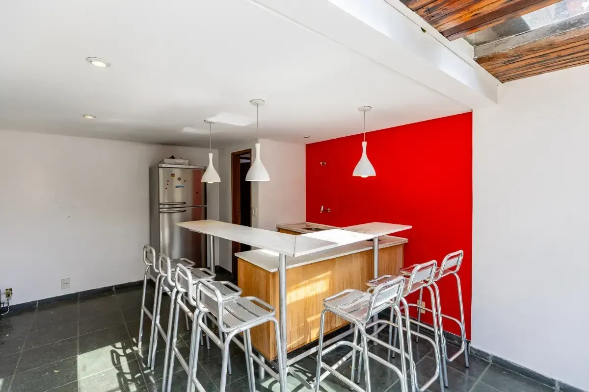 Imagem Casa com 5 Quartos à Venda, 300 m² em Continental - Osasco