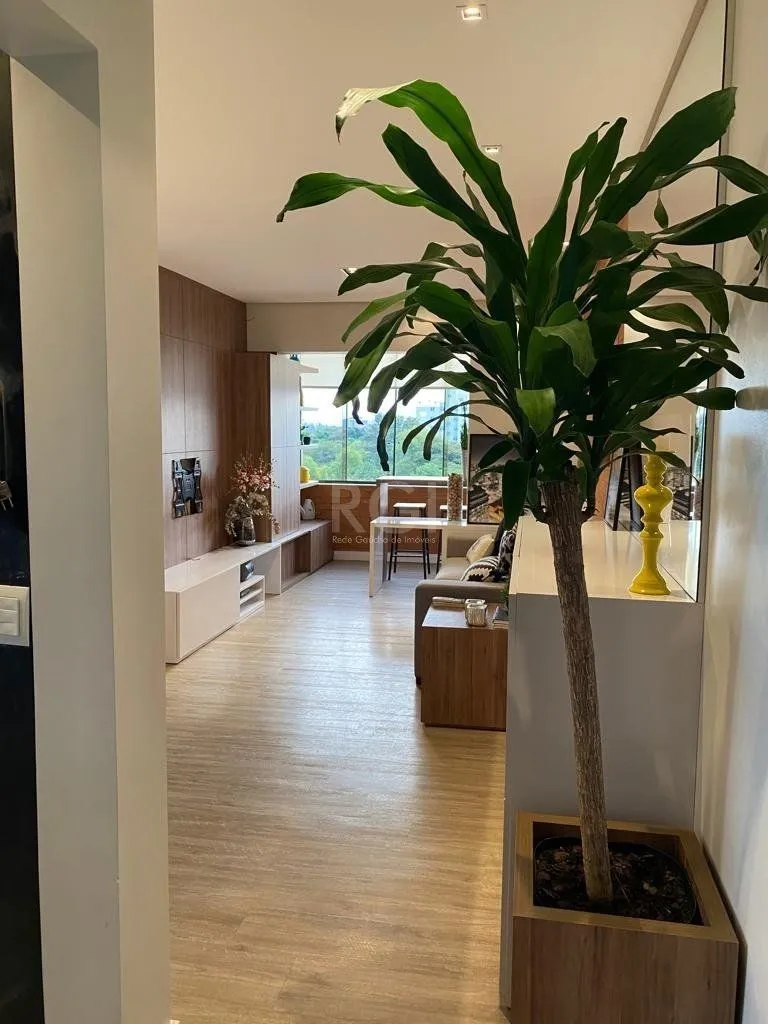 Imagem Excelente apartamento mobiliado de 2 dormitórios e 1 vaga de garagem