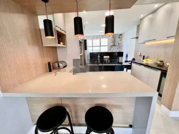 Imagem Excelente Apartamento com 3 Quartos à venda, 146m² - Embaré