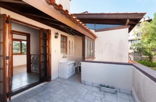 Imagem Casa de Condomínio