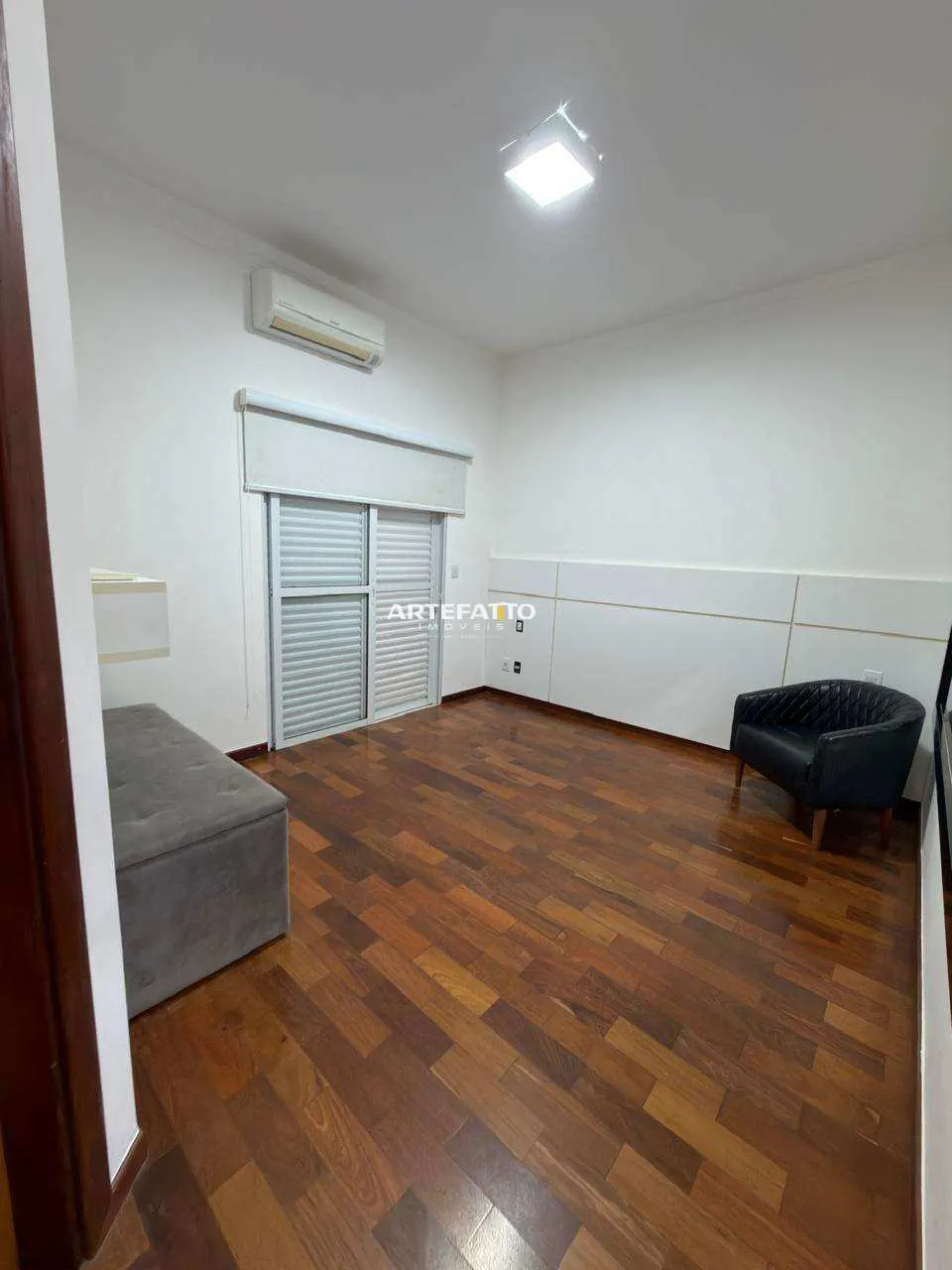Imagem Casa à venda em Franca, Esplanada Primo Meneghetti, com 3 quartos, 169m2